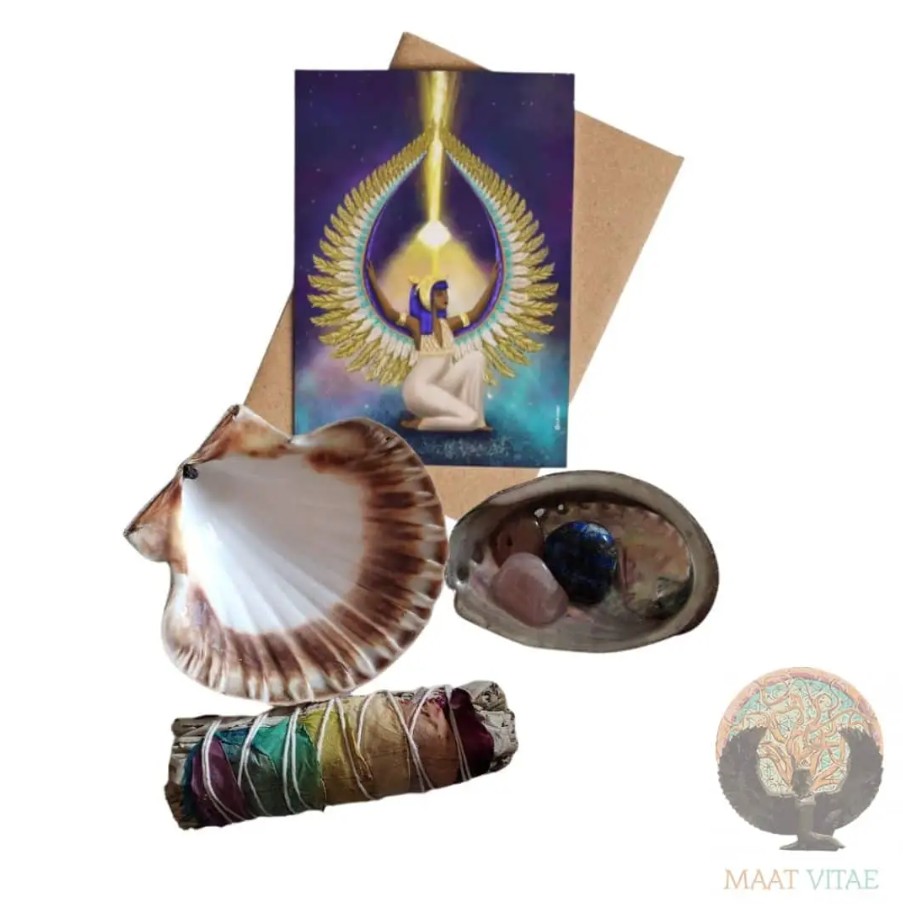 Objets spirituels et carte artistique : coffret déesse Isis : pierres naturelles Maât Vitae, Plérin, Bretagne, en ligne